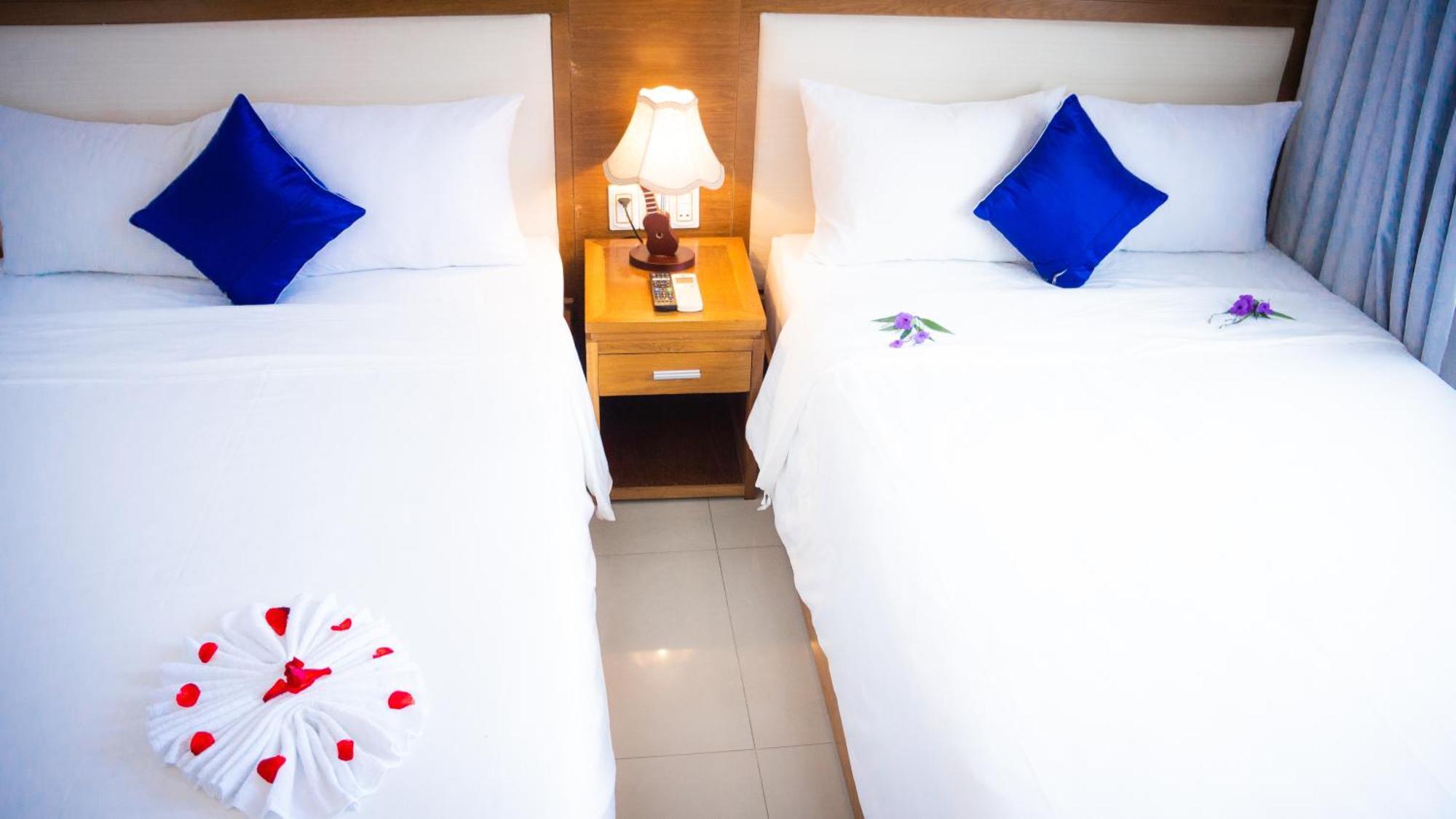 Sea Castle Hotel Da Nang Exterior photo