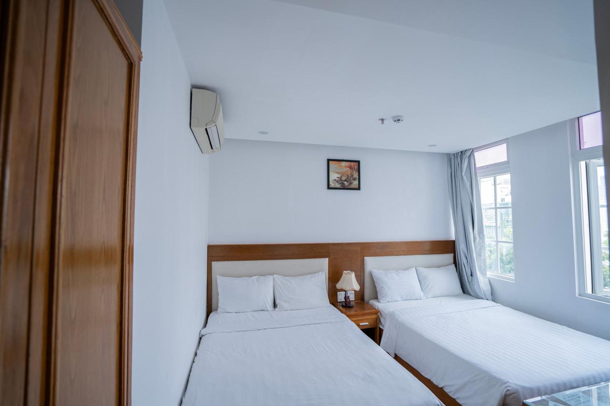 Sea Castle Hotel Da Nang Exterior photo